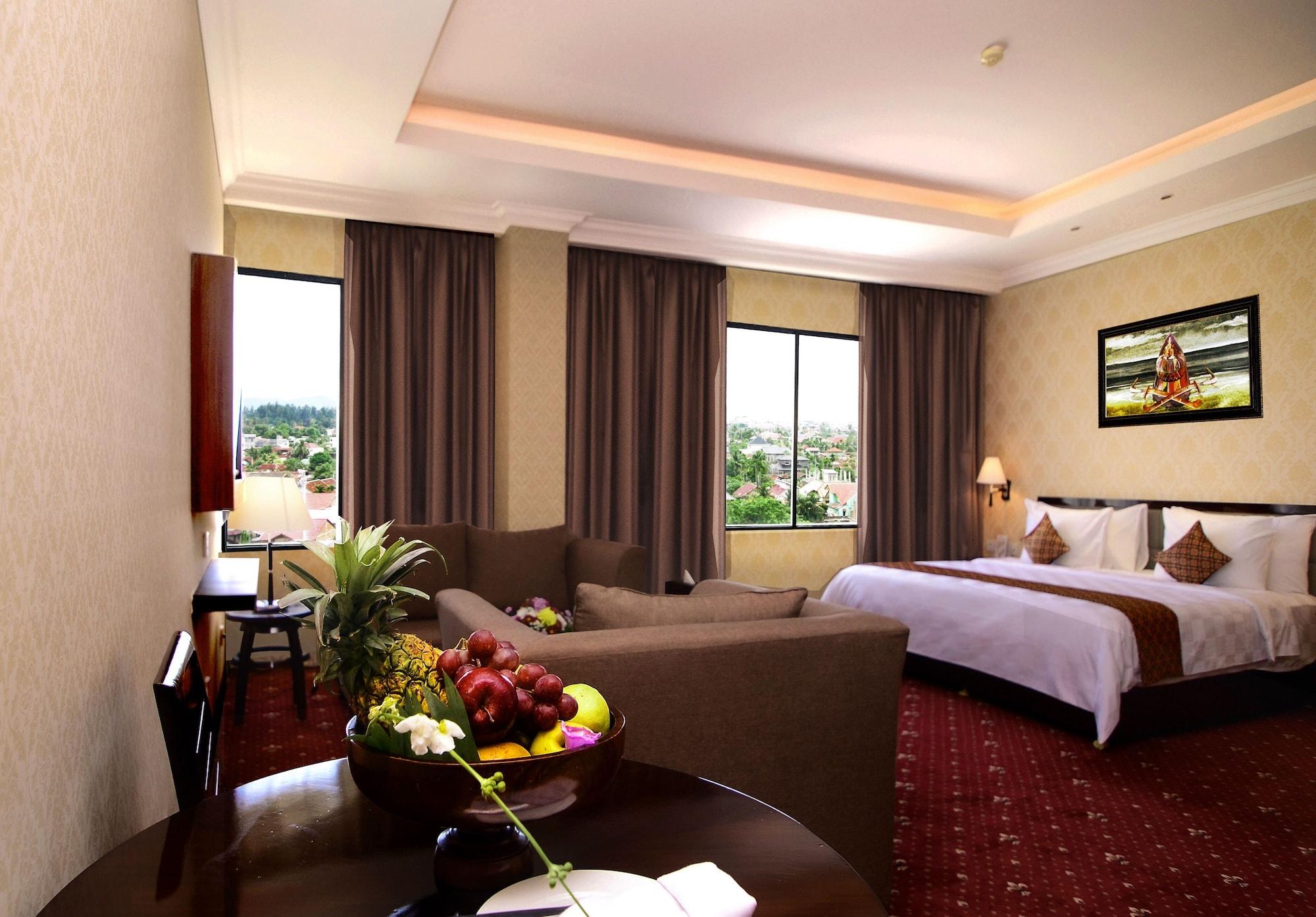 Hermes Palace Hotel Banda Aceh Exterior photo